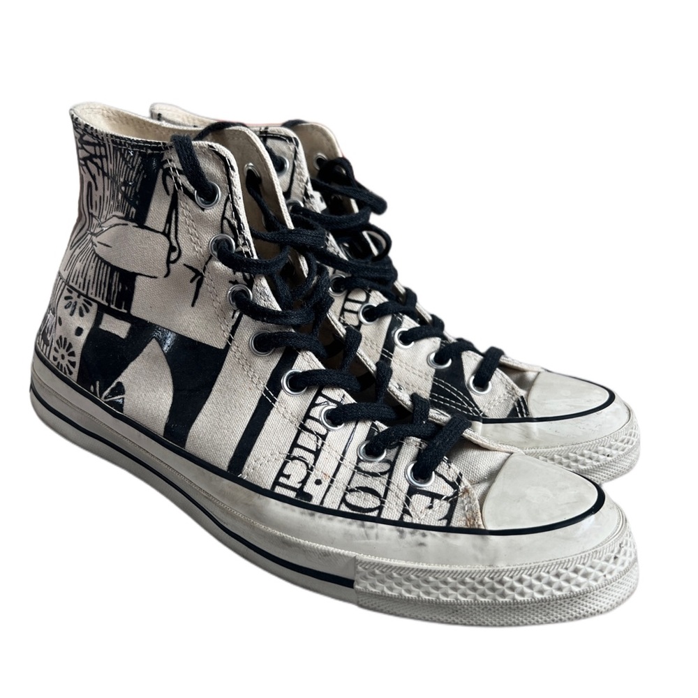 Graphic Converse Hightops
